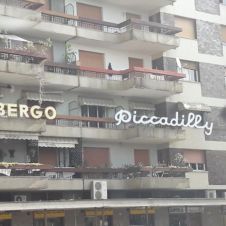 Albergo Piccadilly Medolago Ngoại thất bức ảnh