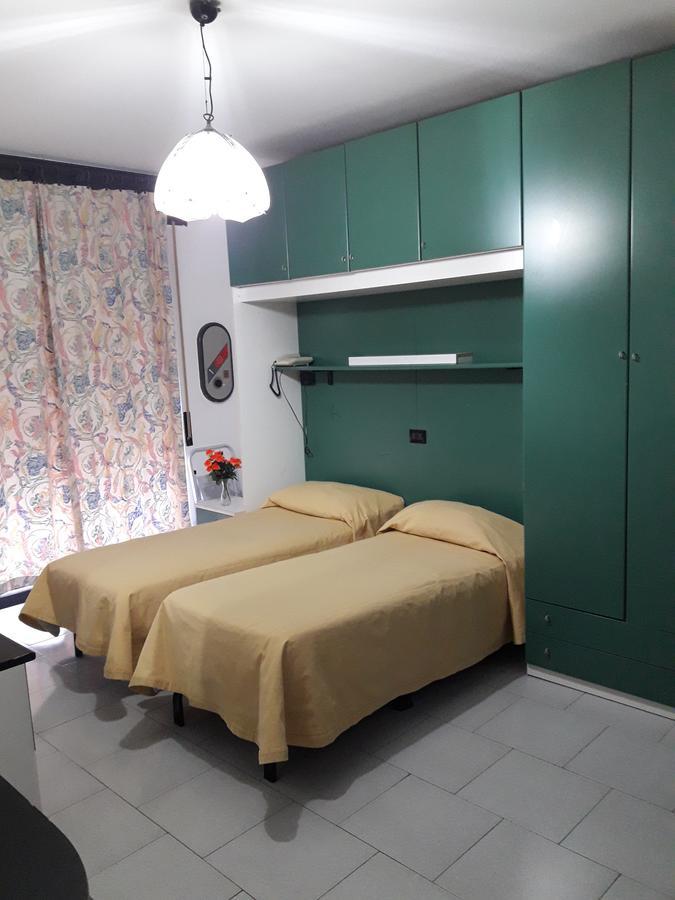 Albergo Piccadilly Medolago Ngoại thất bức ảnh